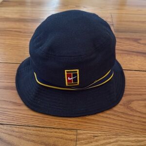 Nike Bucket Hat